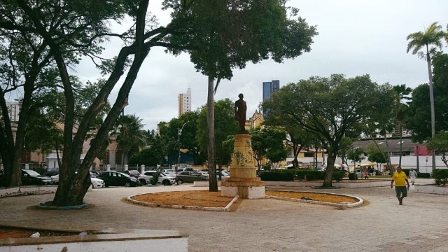 Reviva Ribeira” vai renovar fachadas da Praça Augusto Severo – Ana Cadengue
